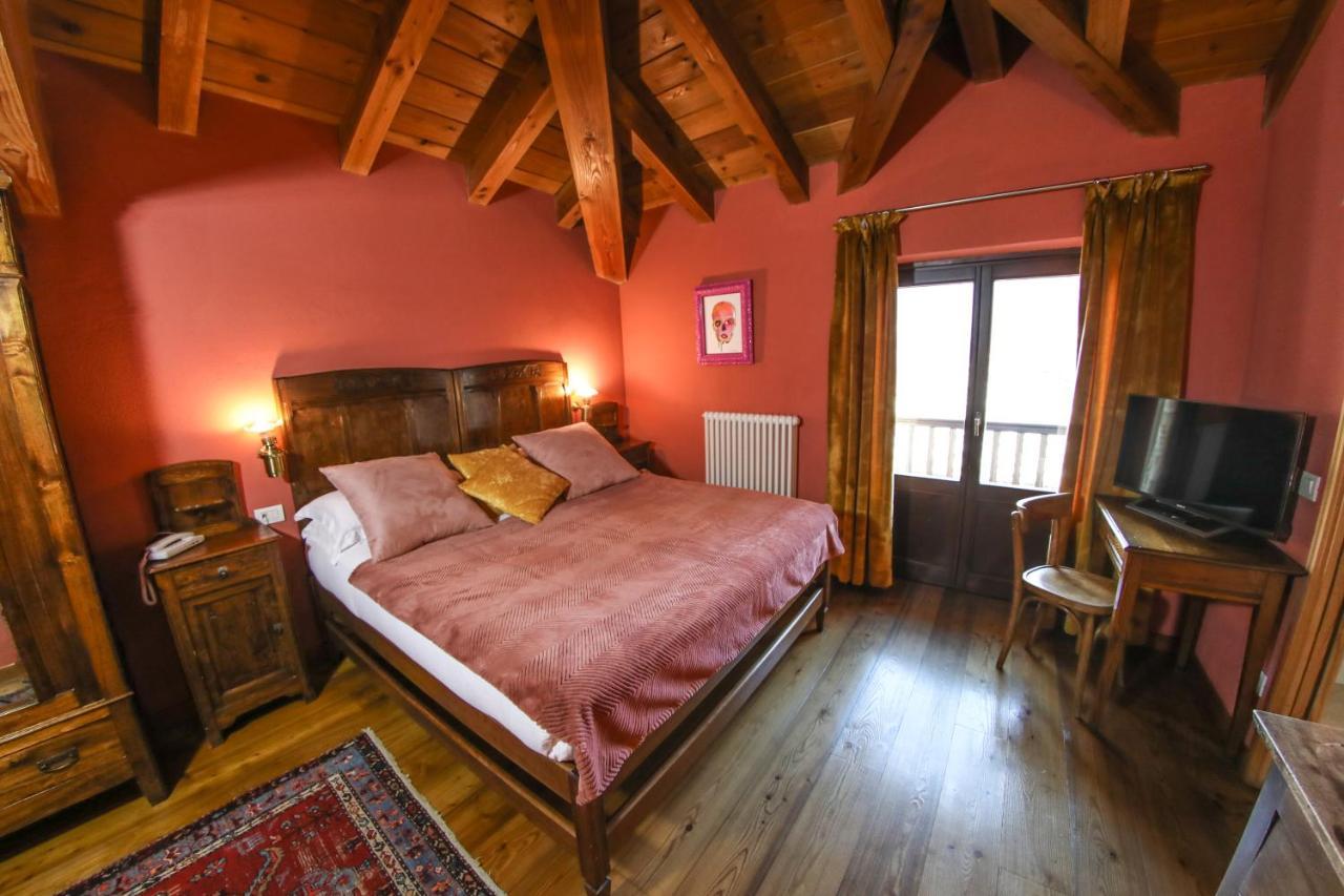 Art Hotel Grandes Murailles Valtournenche Exteriör bild